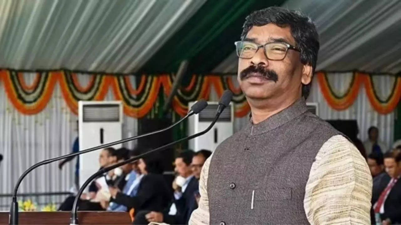 Jharkhand CM: Hemant Soren Arrested By ED In Land Scam Case | India ...