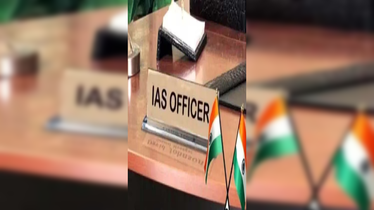 10 Best IAS Officers In India