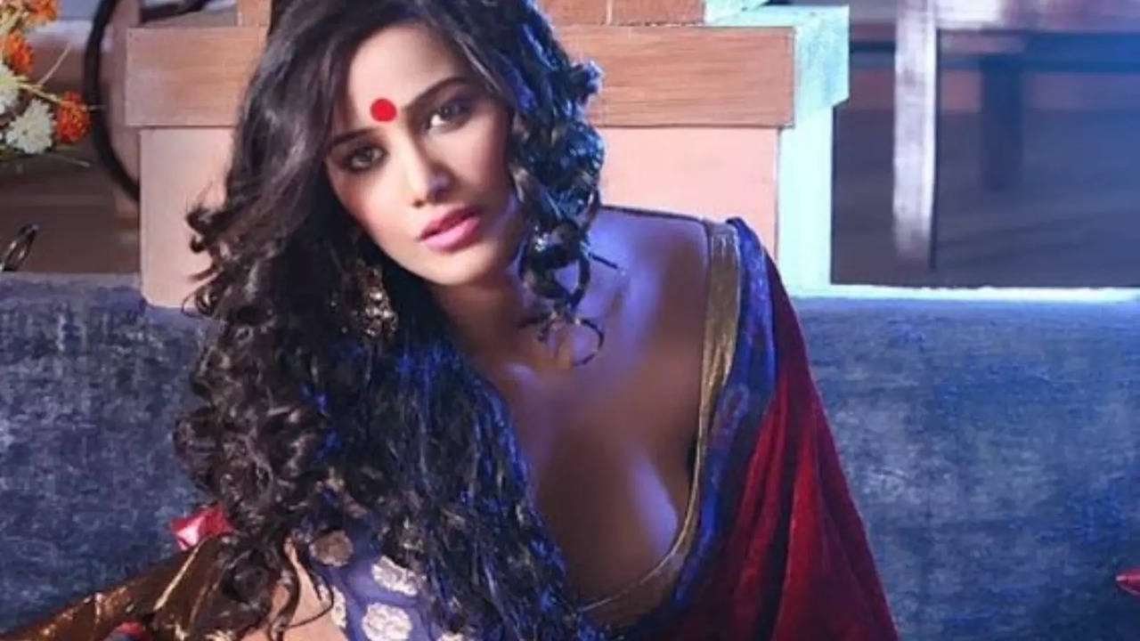 When Poonam Pandey Confessed 'All That Sensationalism Was A Marketing  Strategy' | Hindi News, Times Now