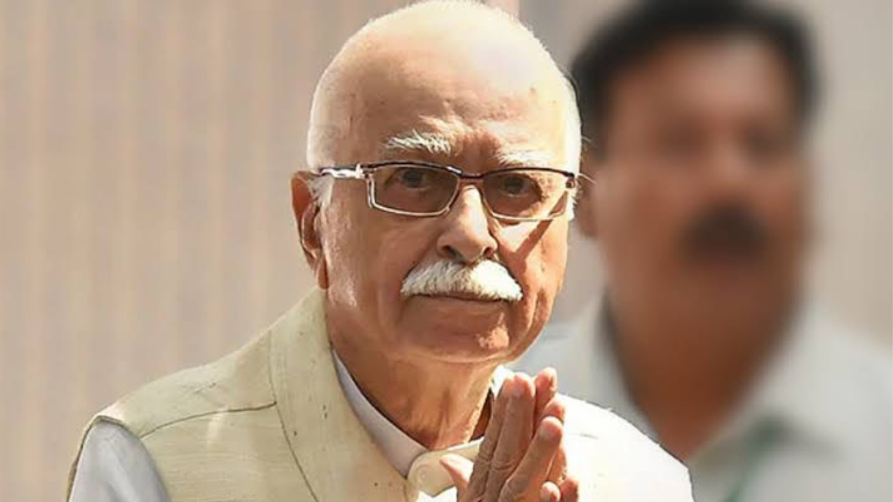 Who owns LK Advani's house in Karachi, now the face of the house has changed