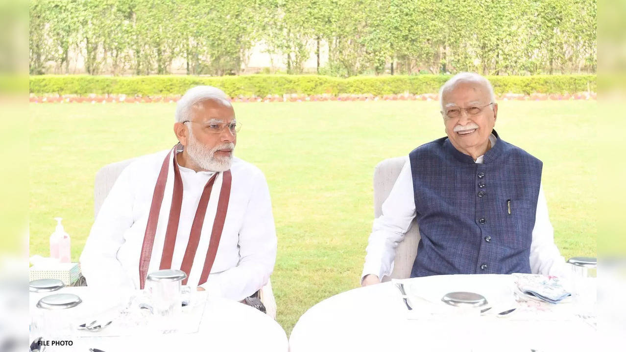 PM Modi, Lal Krishna Advani