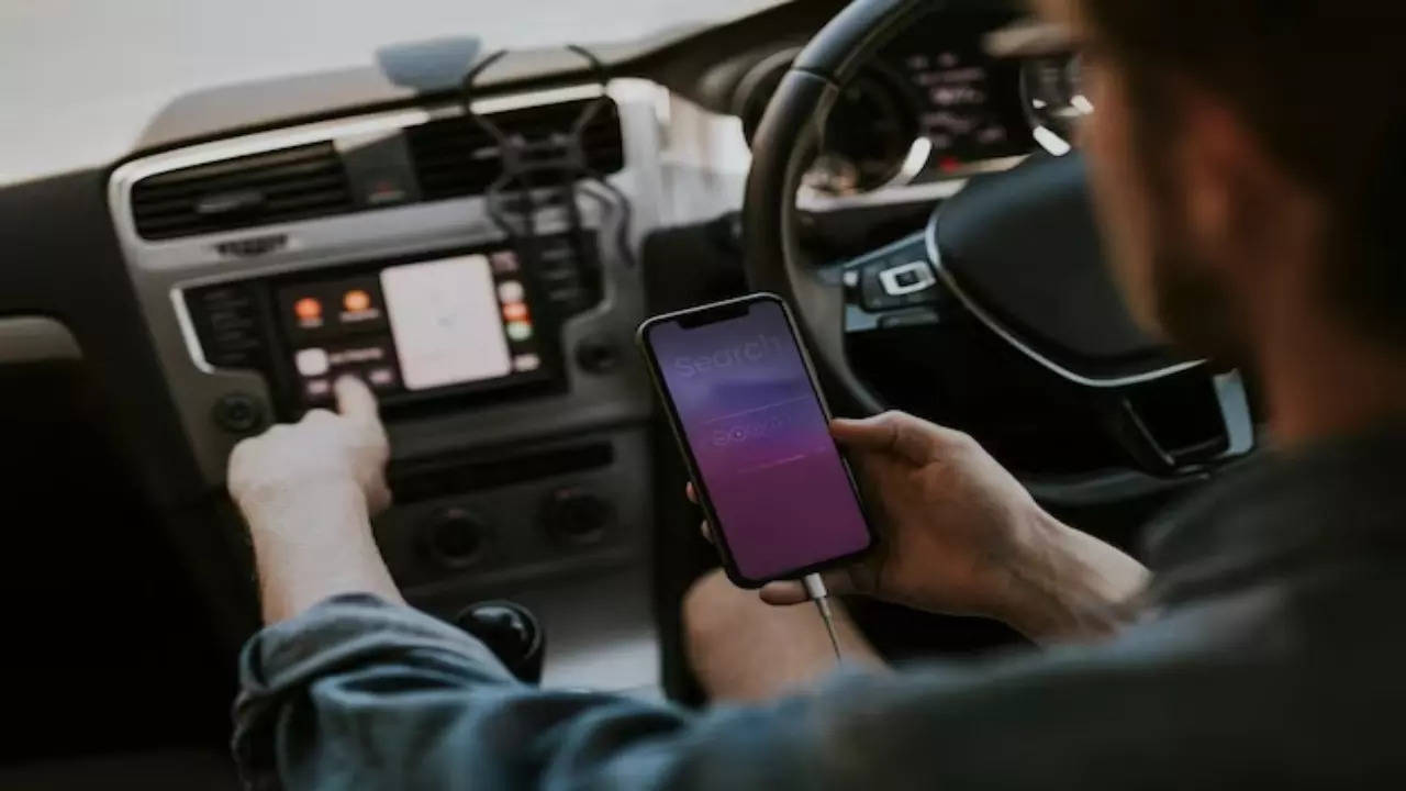 News - Android screen mirroring -carplay and android auto display in car