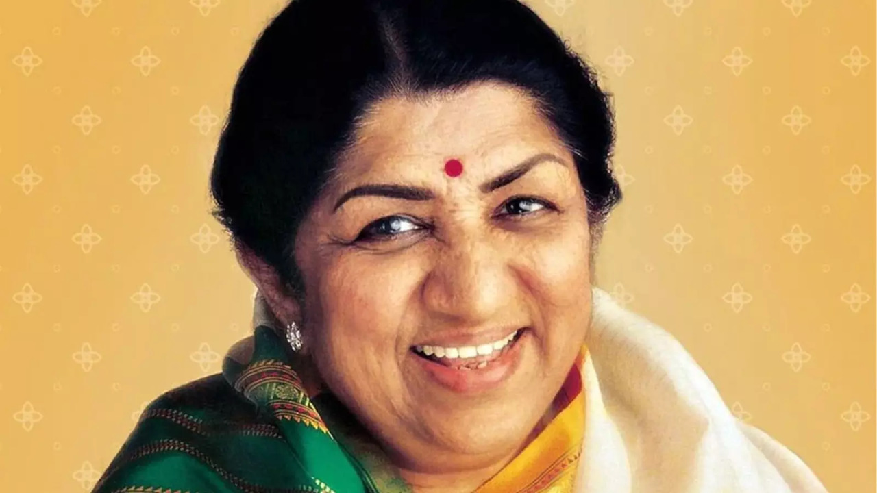 Lata Mangeshkar was honoured with the Bharat Ratna in 2001