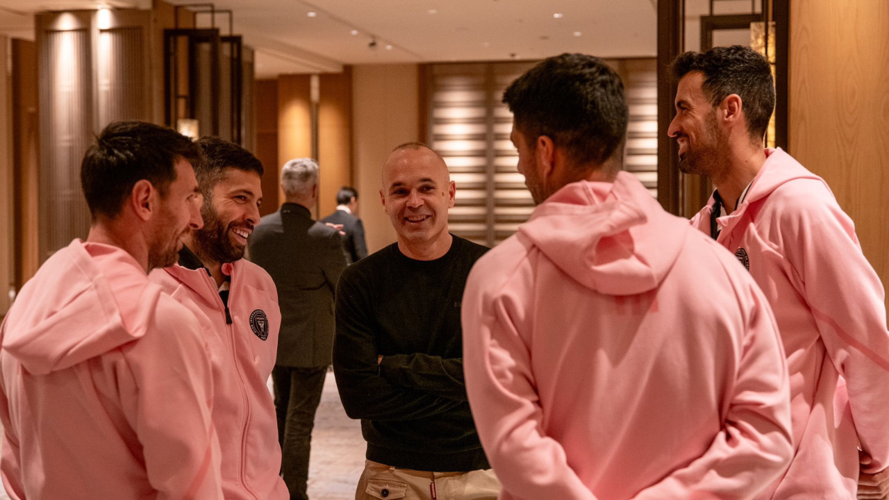 Barcelona Reunion in Tokyo: Lionel Messi, Sergio Busquets, Jordi Alba Reunite With Andres Iniesta | PHOTOS