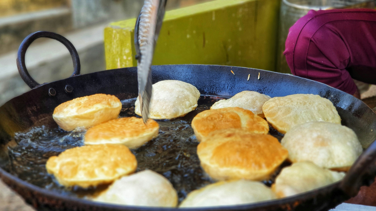 Luchi To Thalipeeth: 10 Different Breads In India