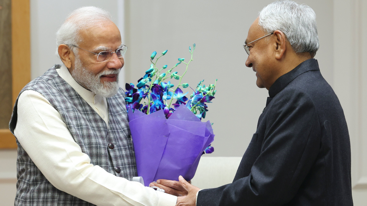 Nitish Kumar Meets PM Modi