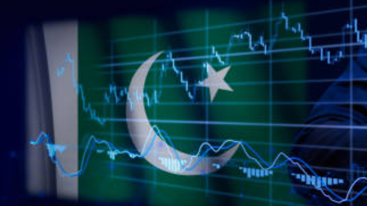 Karachi Stock Exchange Plunges 1700 Points As Pakistan Election Results 2024 Trickle In