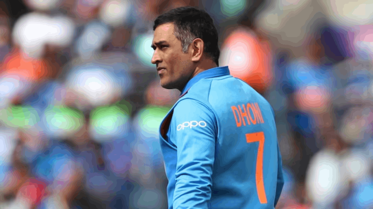 MS Dhoni 7