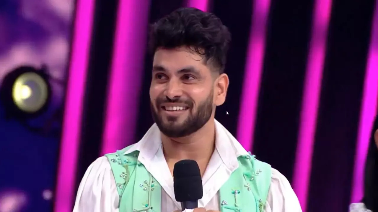 Shiv Thakare Remembers His First Girlfriend On Jhalak Dikhhla Jaa 11