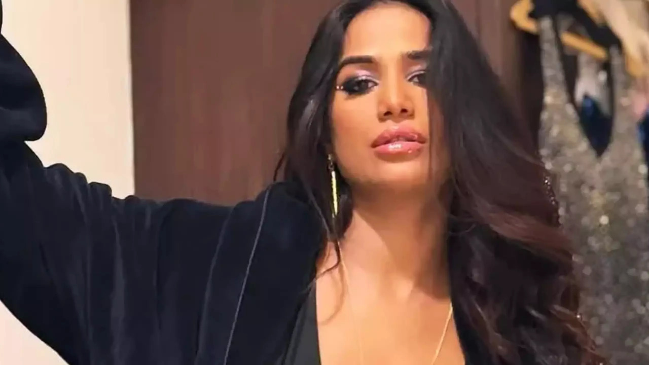 Facing Legal Storm To Getting Trolled Vehemently: Here's How Poonam Pandey's Death Stunt Backfired