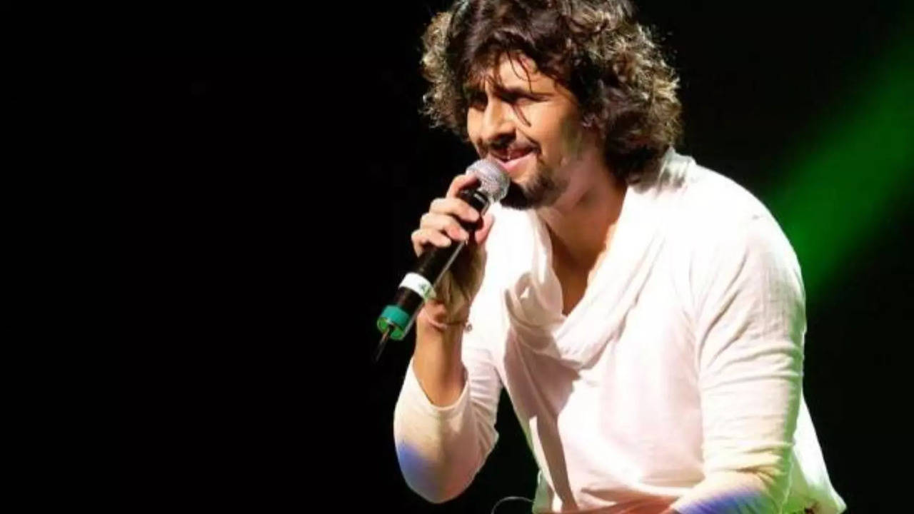 Sonu Nigam To Perform Live in Mumbai: Date, Venue And Other Details Inside