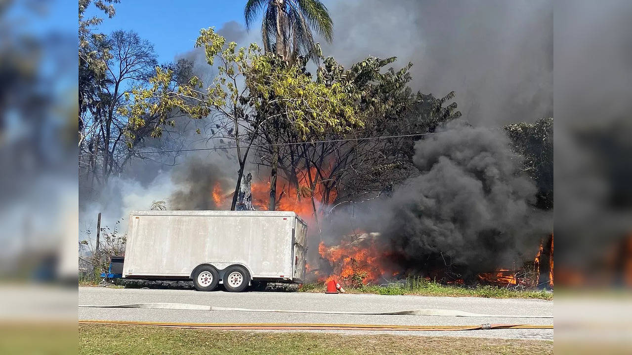 Fire in Sarasota, Florida.