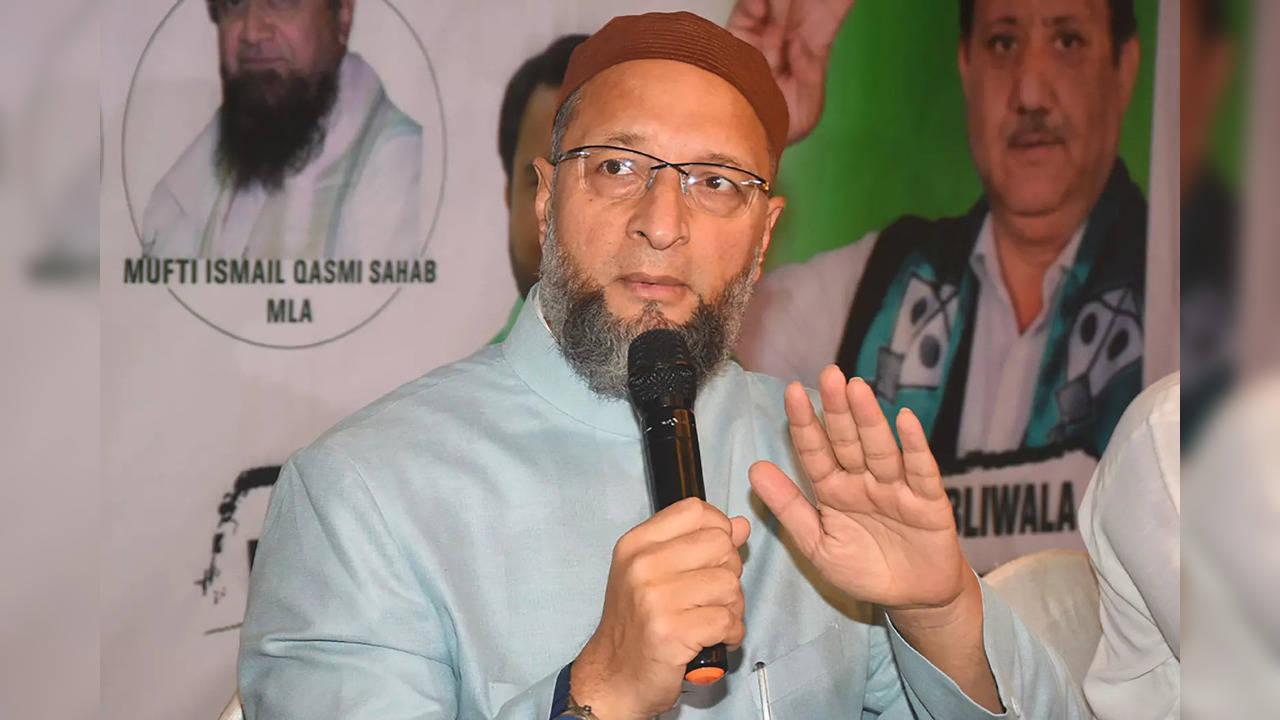 Surat: All India Majlis-E-Ittehadul Muslimeen (AIMIM) President Asaduddin Owaisi...