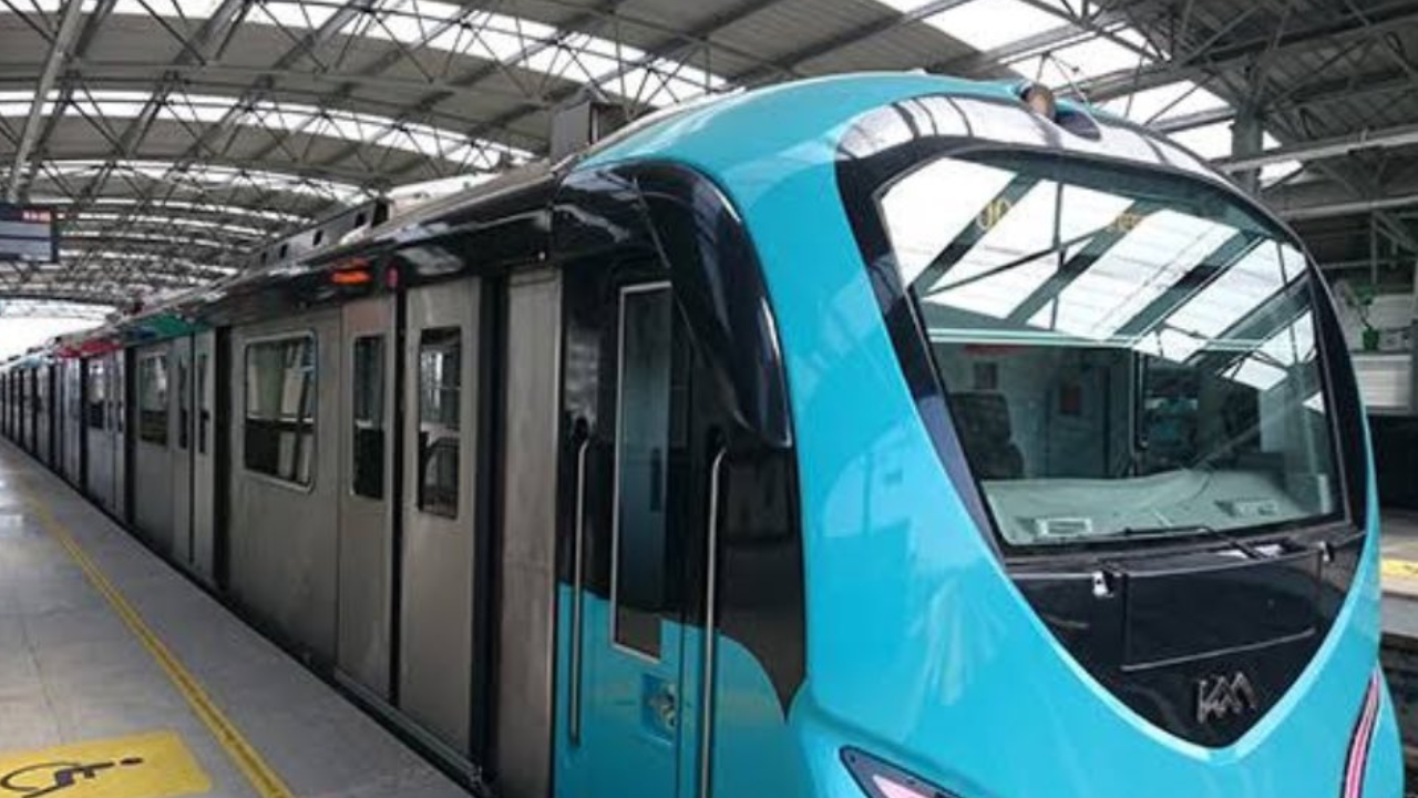 Kochi Metro (Credits: Twitter/@TheInfravision) (Representational Image)