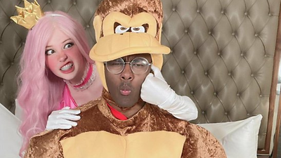 Twomad Belle Delphine: Twomad, Belle Delphine's Collab Photos ...
