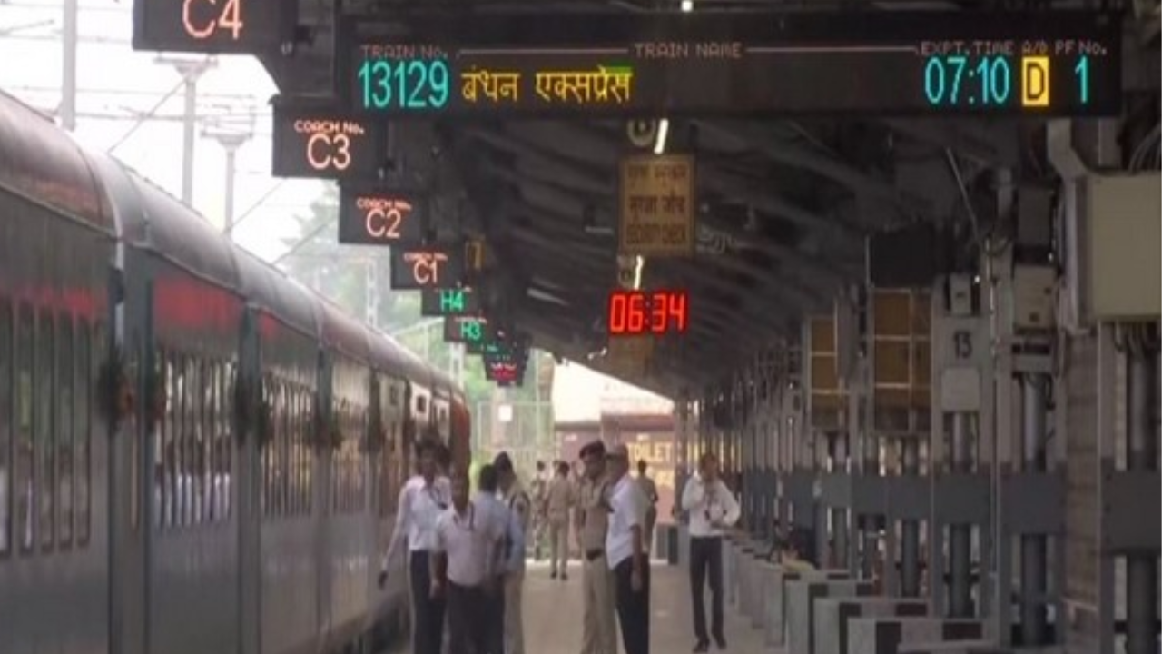 The terminus is today a meeting point for the Bengali population from both sides of the border. (Representational Image)