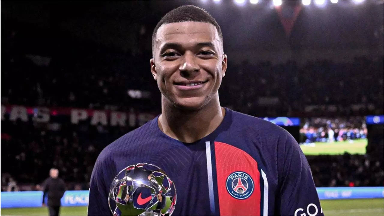 Kylian Mbappe Informs PSG Officials About Departure, Plans To Leave In June After Contract Expires - Report