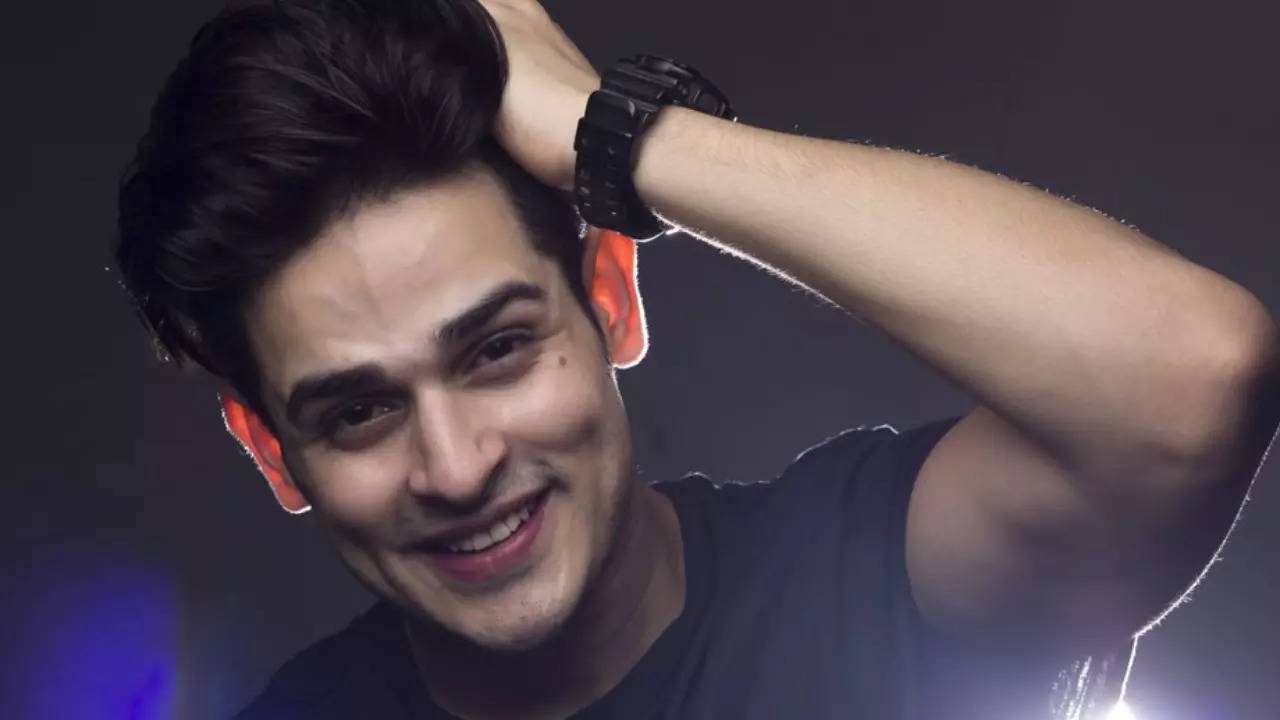 Splitsvilla Fame Priyank Sharma Opens Up About His First Job As A Choreographer