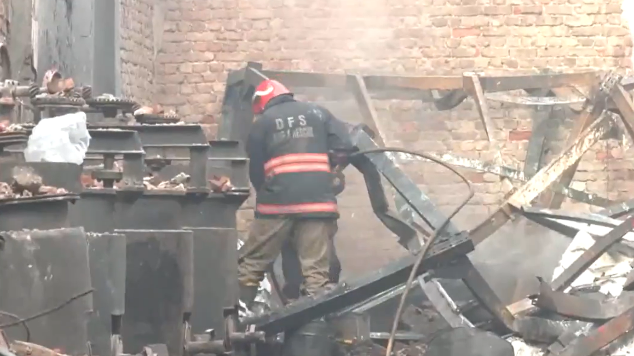 As per Director of Delhi Fire Services, Atul Garg, '2 more persons are likely trapped'