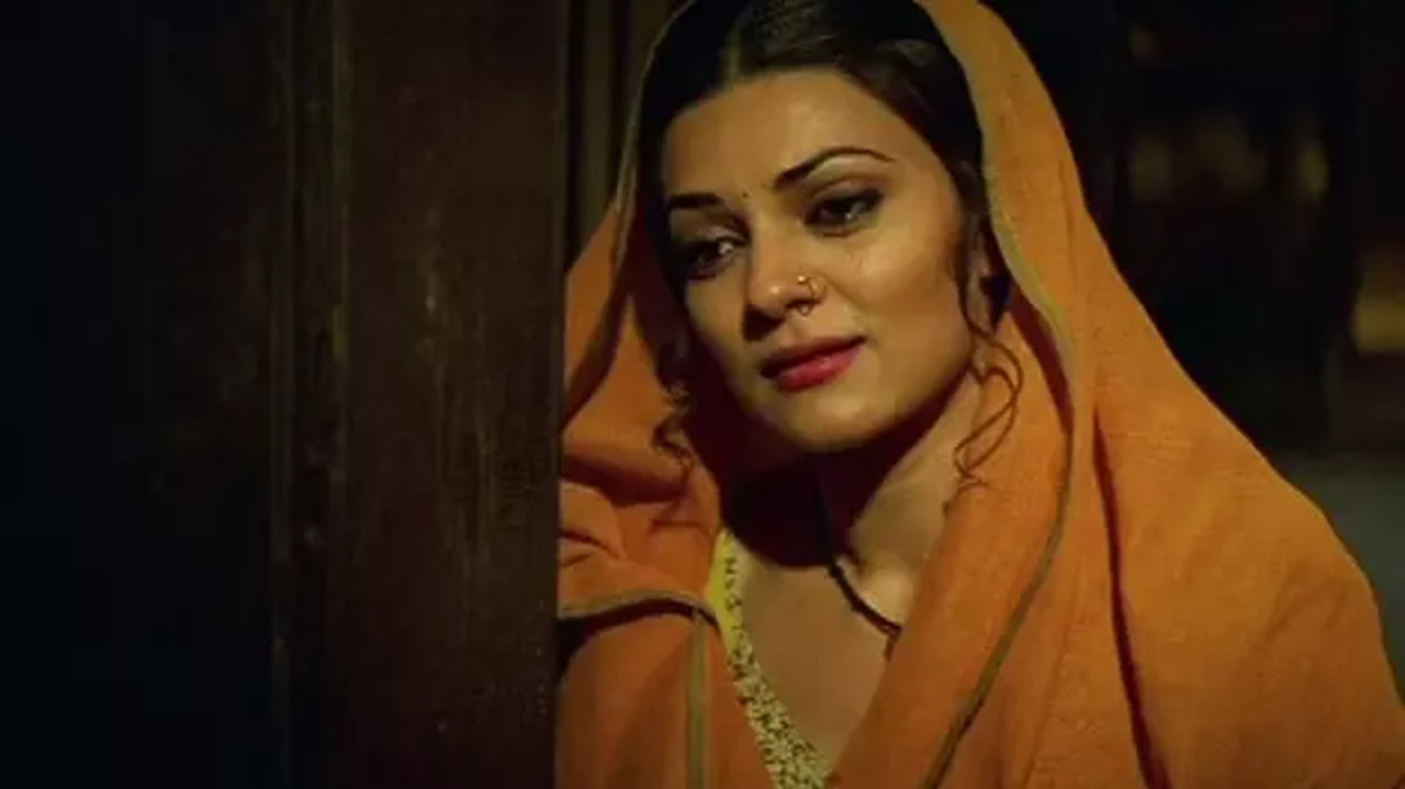 Sushmita Sen Proved Her Mettle In THIS Film, Long Before Aarya