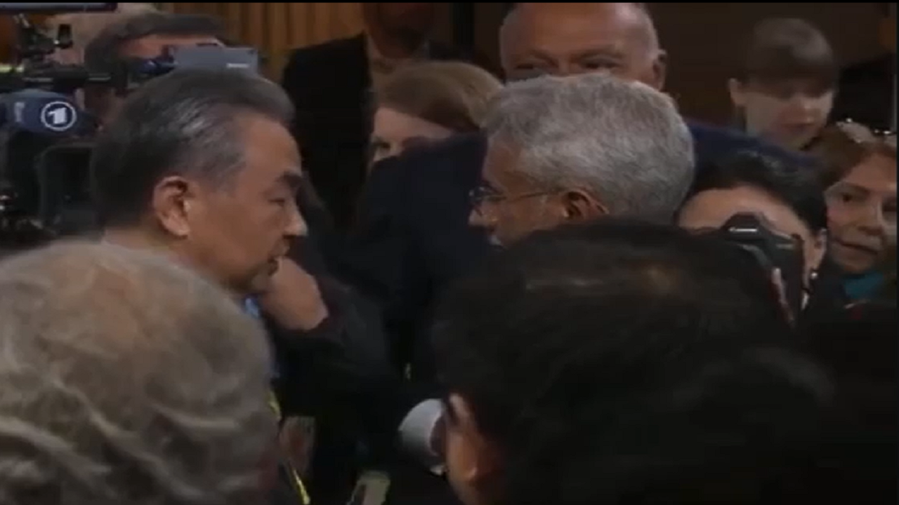 WATCH | EAM S Jaishankar Interacts With Chinese Foreign Minister Wang Yi During Munich Security Conference