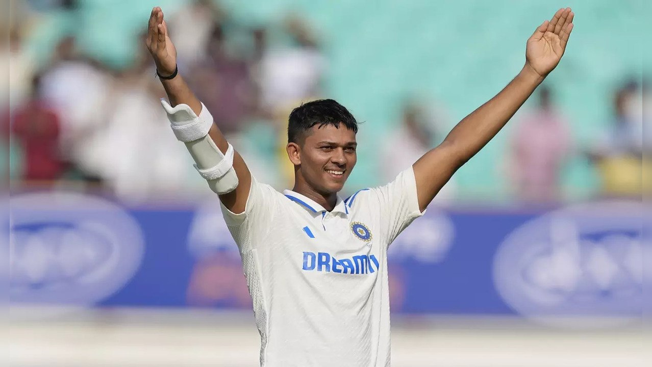 Yashasvi Jaiswal becomes first indian batter to hit 10 sixes in an innings of a Test match