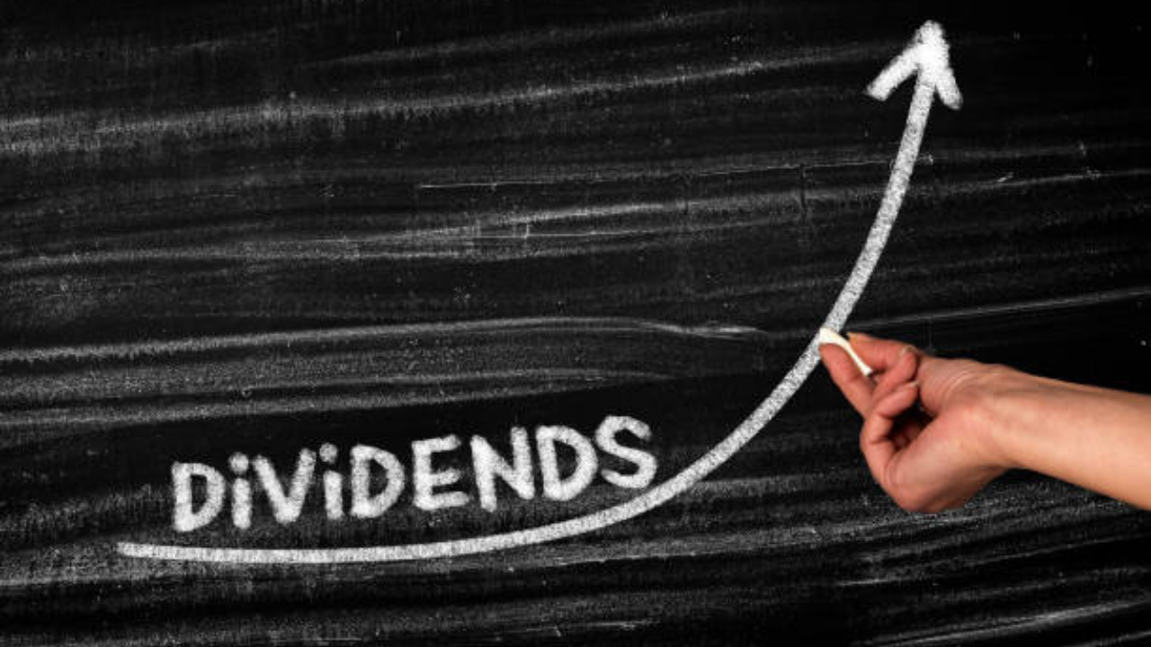 Bumper Dividend Stocks This Week