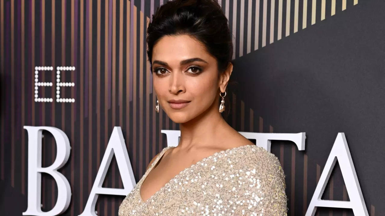 Deepika Padukone Presents Jonathan Glazer With BAFTA Award For Best Film Not In English