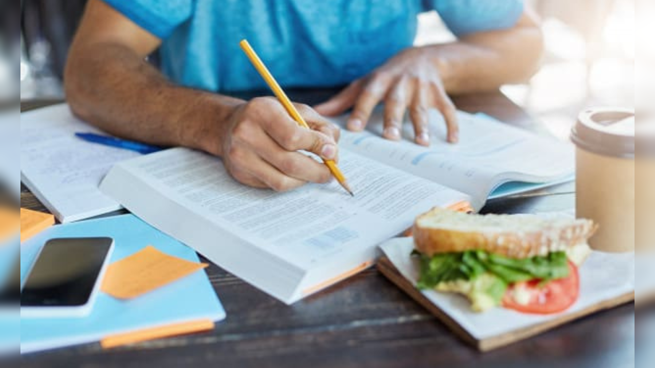 diet plan during exams, what to eat and what to avoid