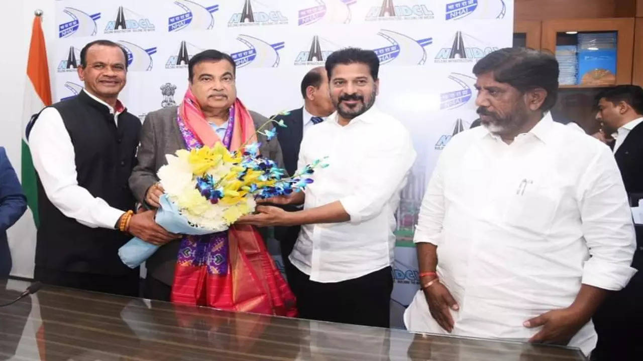 CM Revanth Reddy Meet Nitin Gadkari