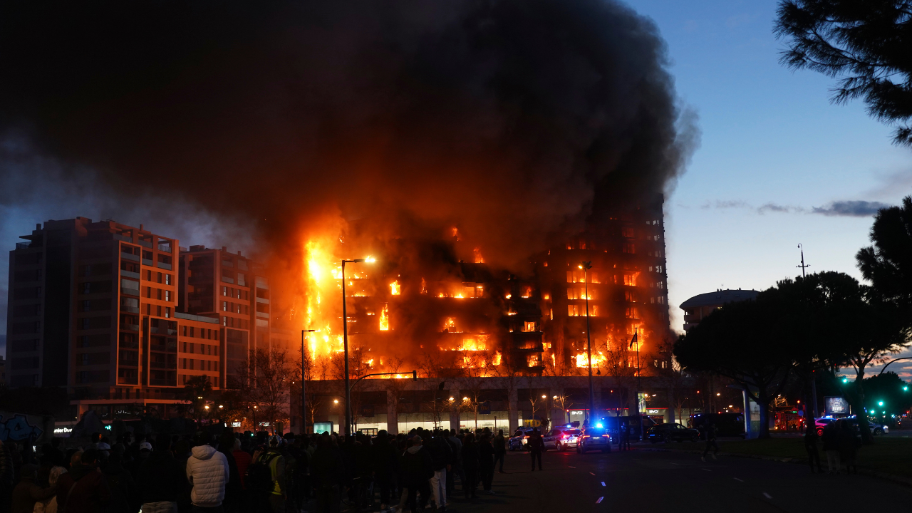 A housing block burns in Valencia, Spain