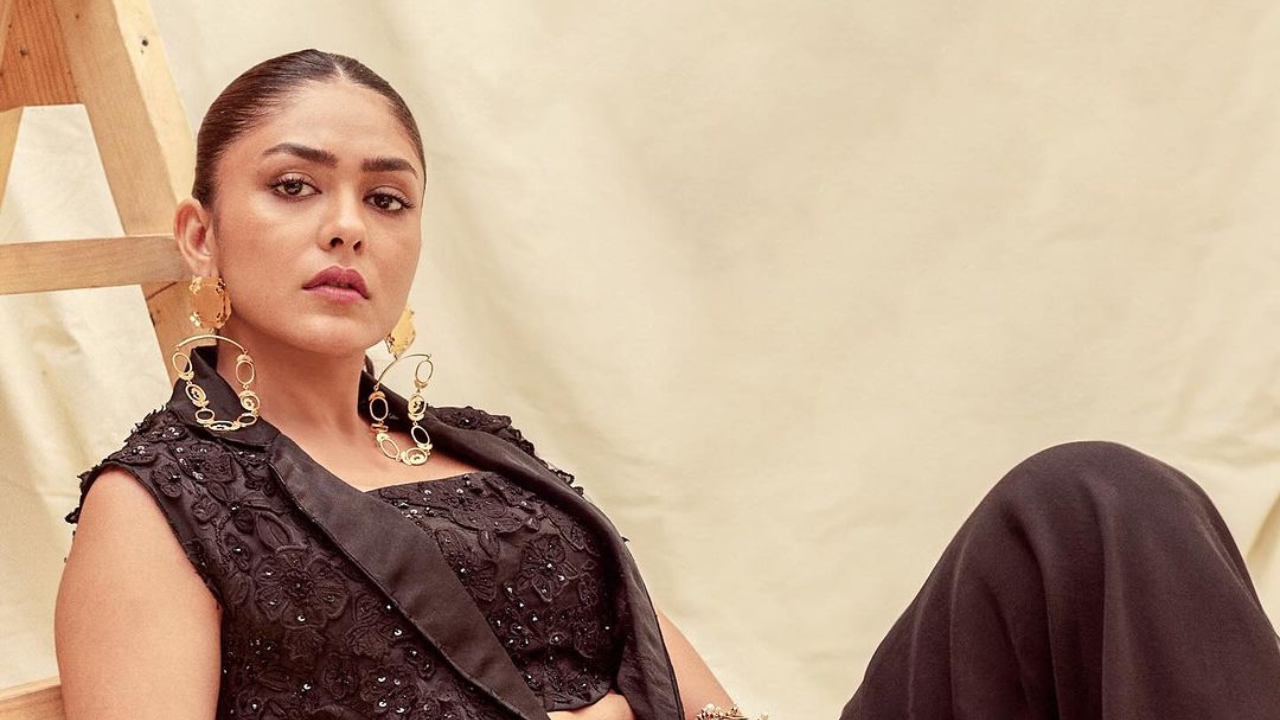 Mrunal Thakur's new look