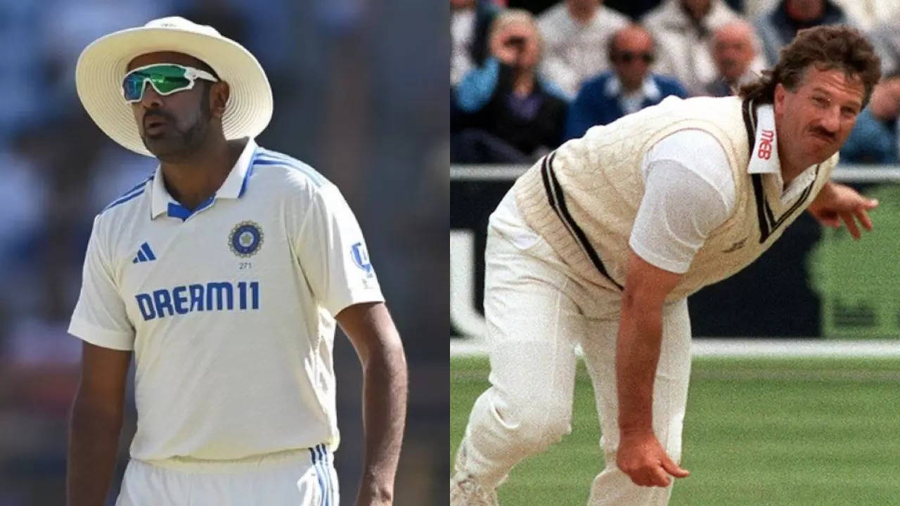 R Ashwin, Ian Botham