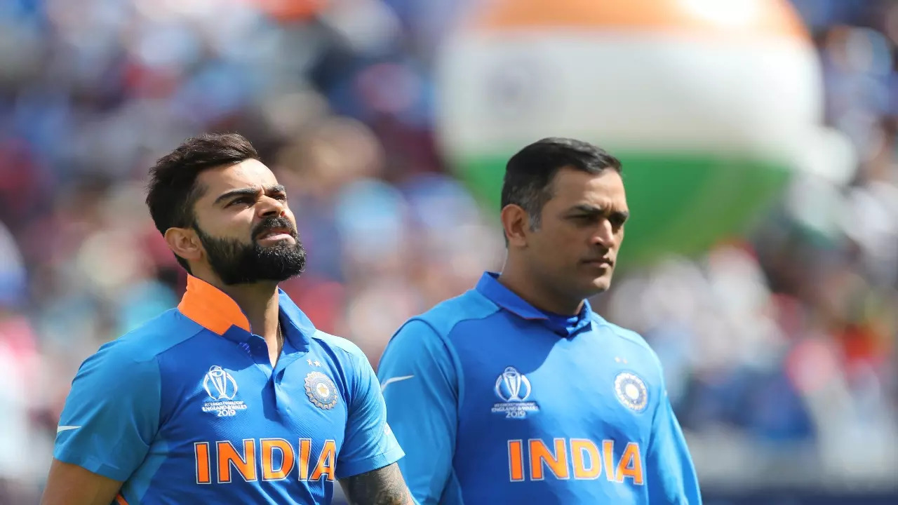 Virat Kohli & MS Dhoni