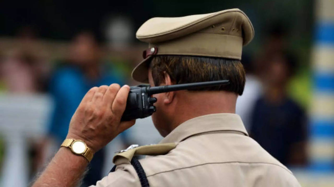 Bihar: Protesting Against BPSC TRE 3.0 Eligibility, Student Jumps in Front of Deputy CM's Car