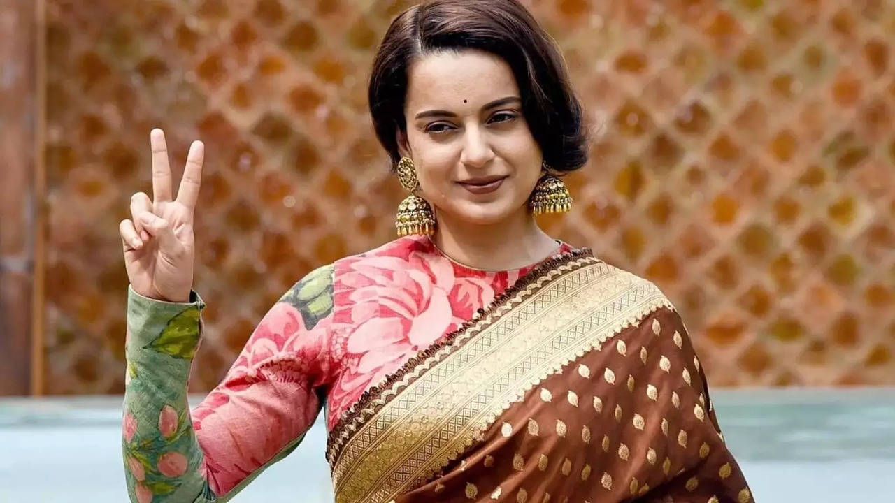 Kangana Ranaut Takes Jibe At 'Star Wives' After Mistaking Satirical ...