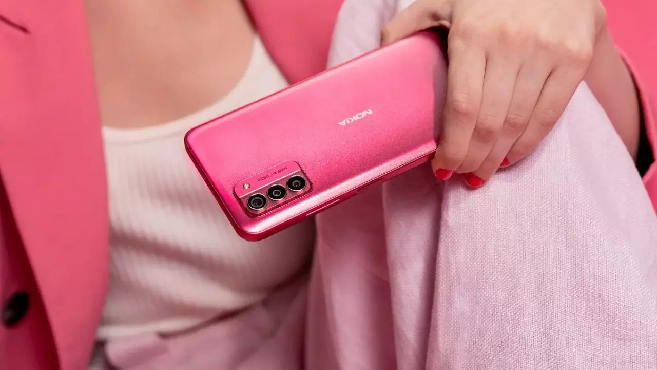 Hmd To Launch Barbie Flip Phone Later This Year All You Need To Know Technology And Science