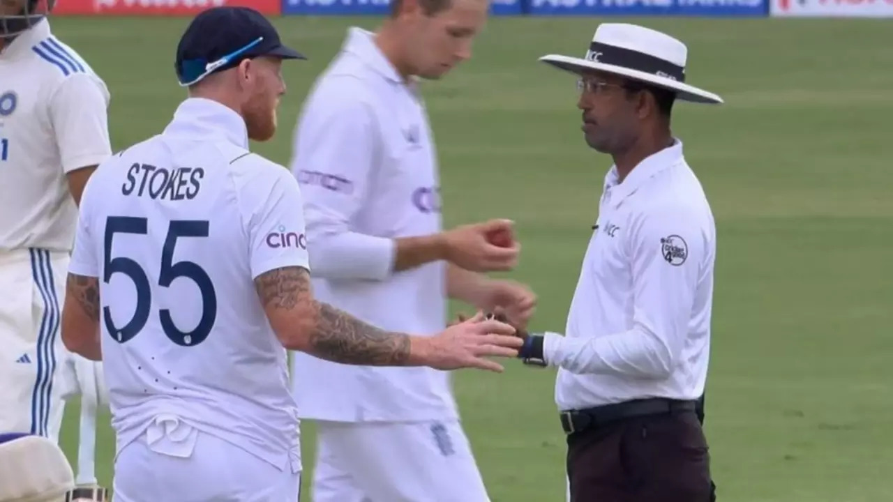 Umpire Kumar Dharmasena Hits Back Hilariously At Ben Stokes With A Bhojpuri Twist; Video Goes VIRAL | WATCH