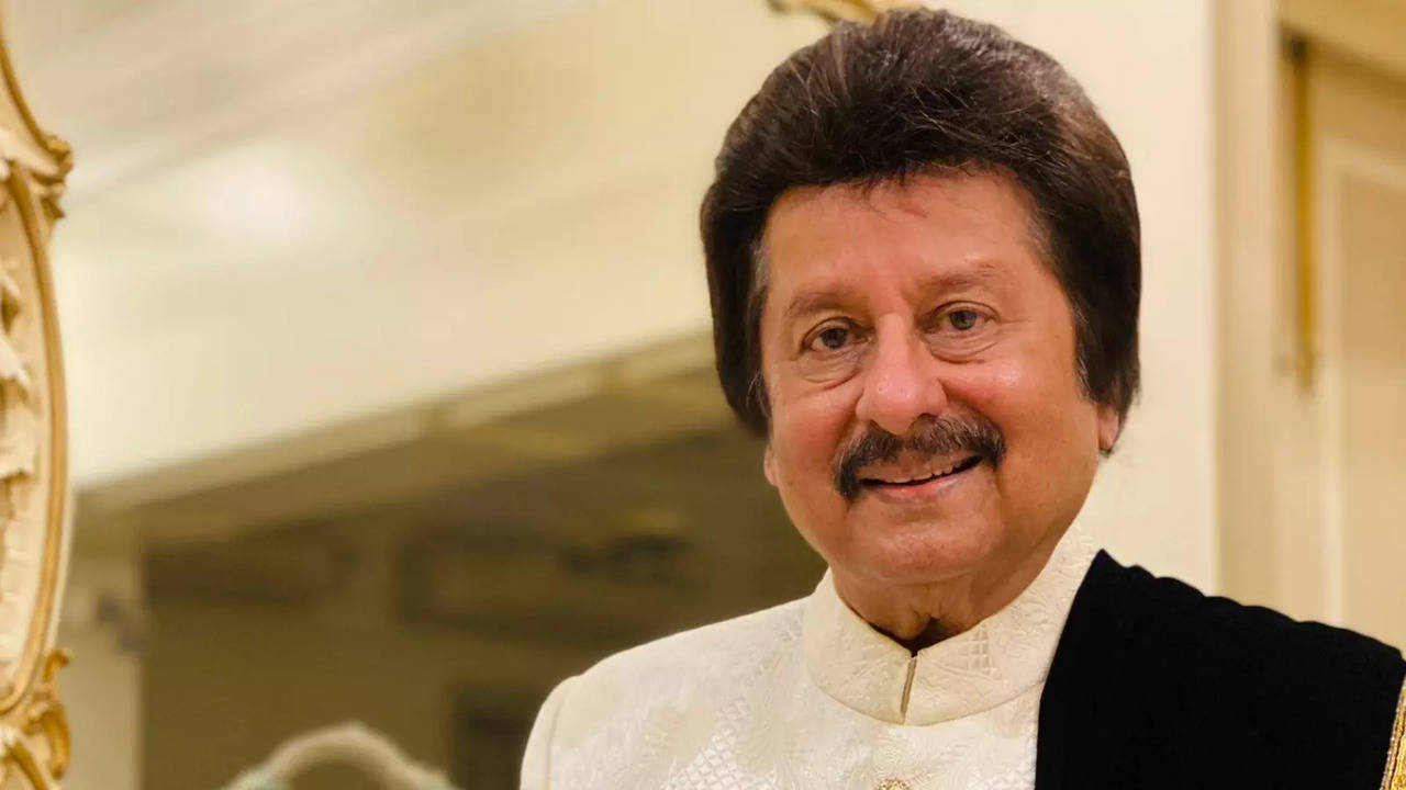 Ghazal Singer Pankaj Udhas, Here's All You Need To Know About Late Singer's Family, Career, Net Worth And Achievements