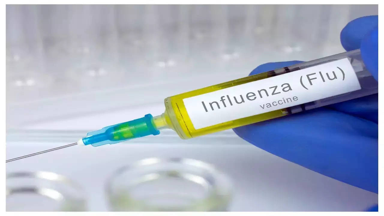 influenza vaccine what is the advantages and disadvantages of flu shot.