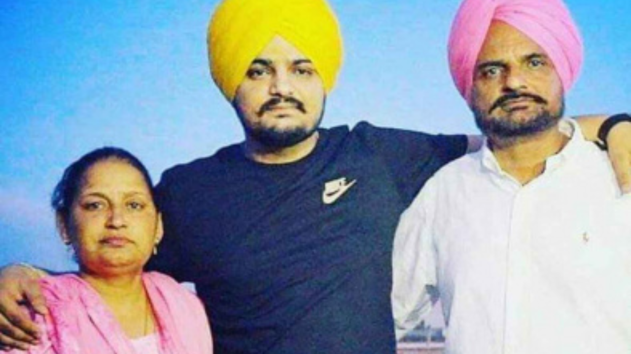 Sidhu Moose Wala's Parents To Be Blessed With A Baby Soon