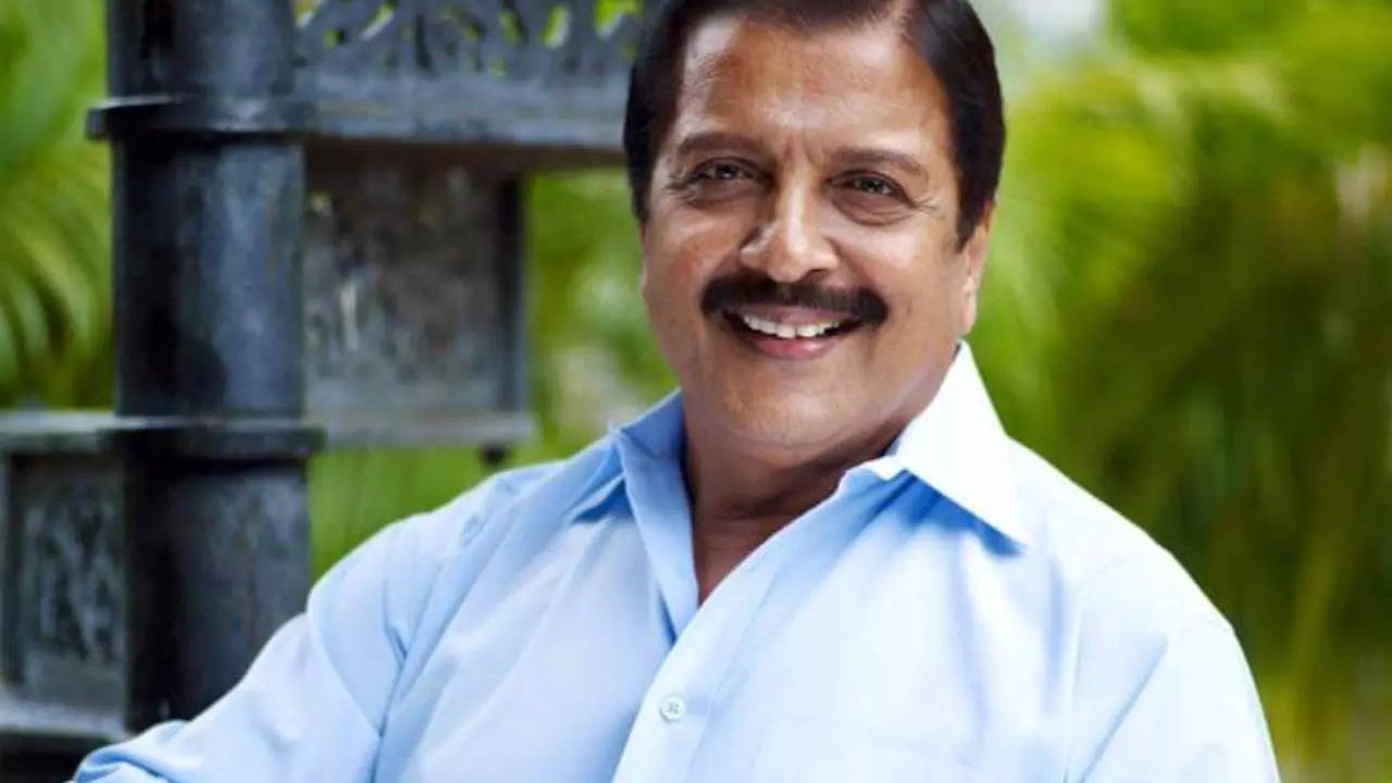 Did Sivakumar Really Mistreat A Fan? Here's The Truth Behind The Viral Video