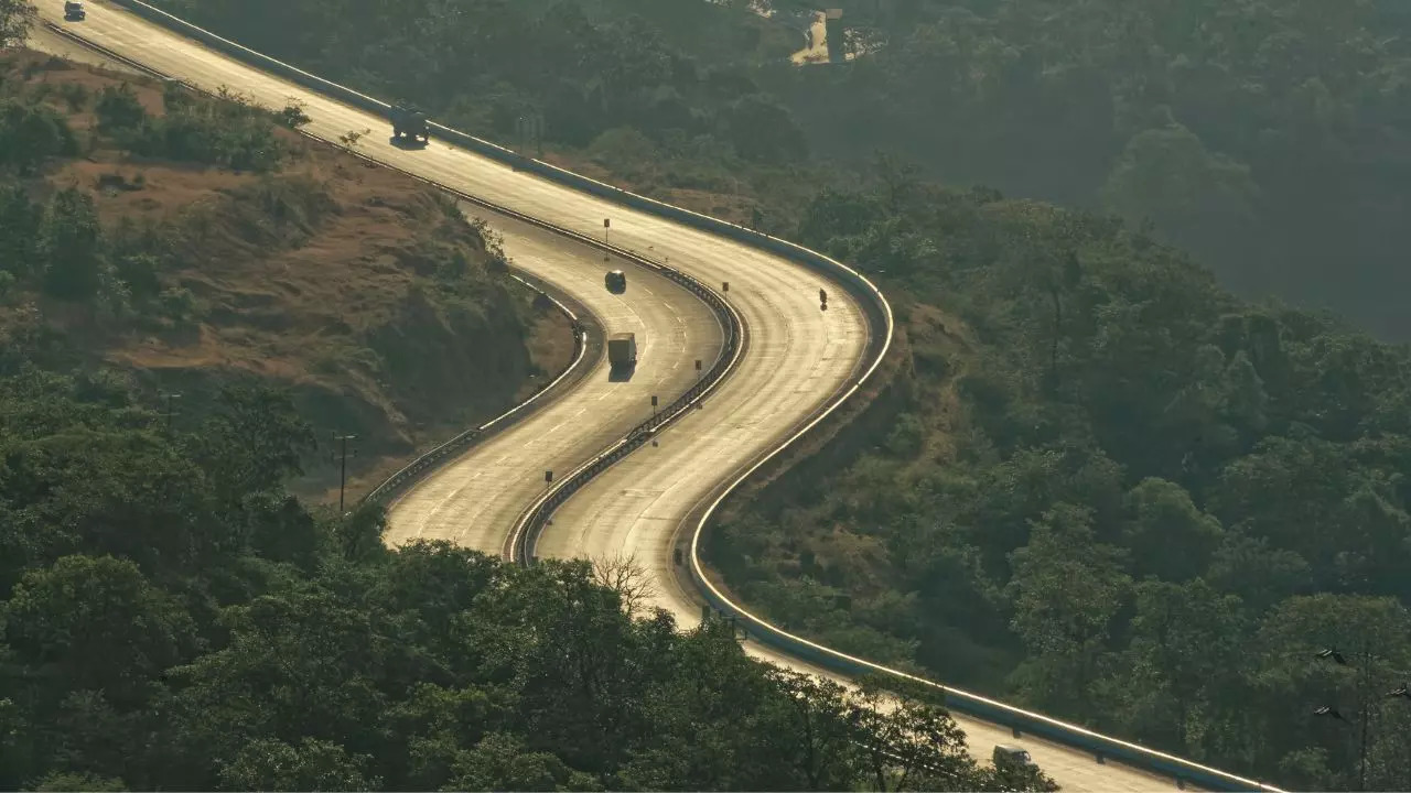 Mumbai-Pune Expressway