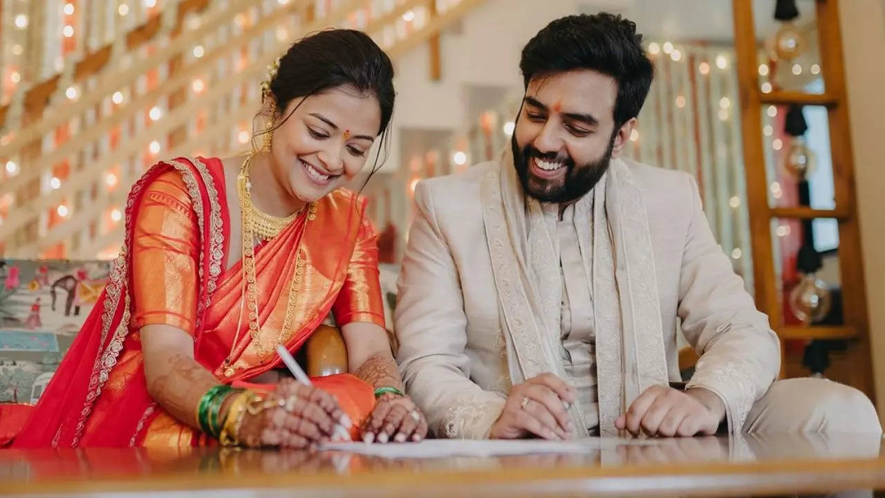 Shehnaaz Gill’s Boring Day Song Composer Yashraj Mukhate Ties The Knot With Girlfriend Alpana