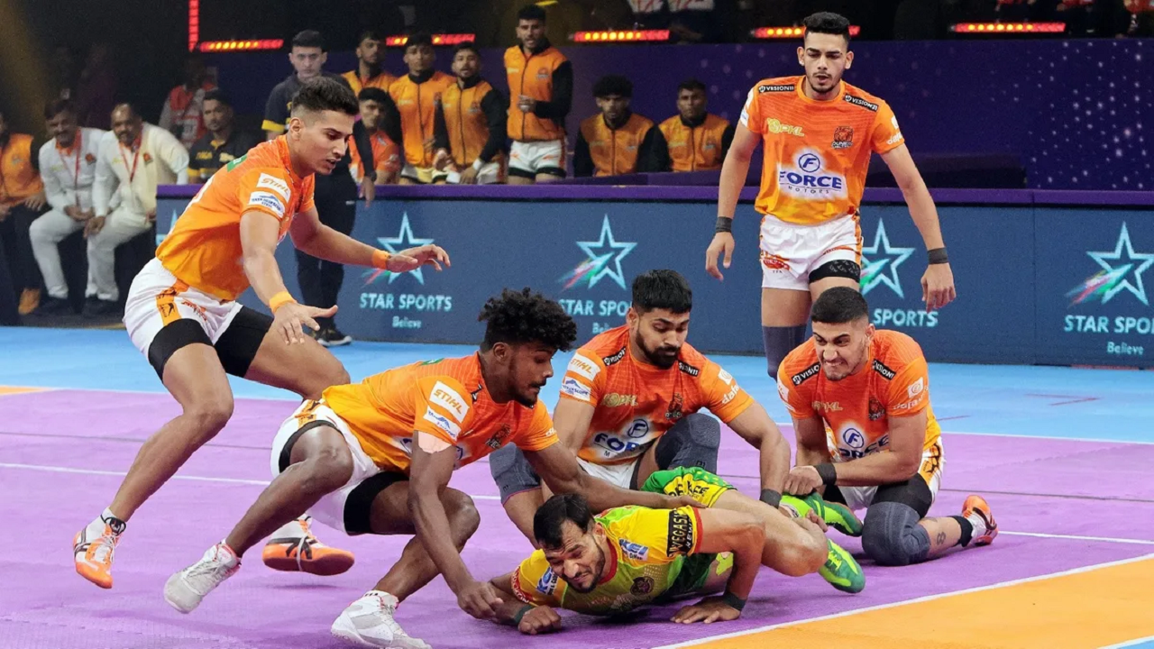 PKL Semi-Final: Puneri Paltan Seal Final Berth After 37-21 Win Over ...