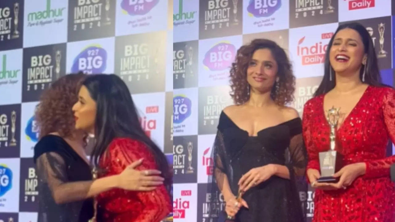 BB 17 Rivals Ankita Lokhande-Mannara Chopra Hug It Out At Event; Watch