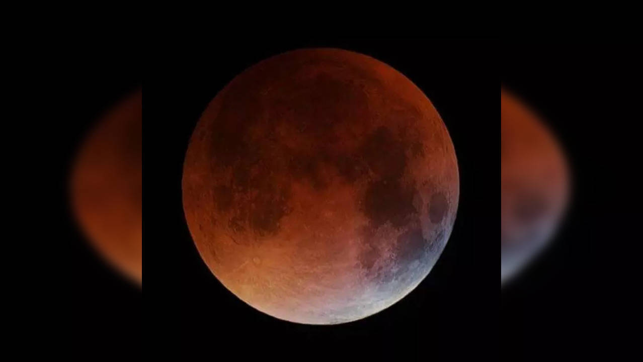 Lunar eclipse and its affect on zodiac signs