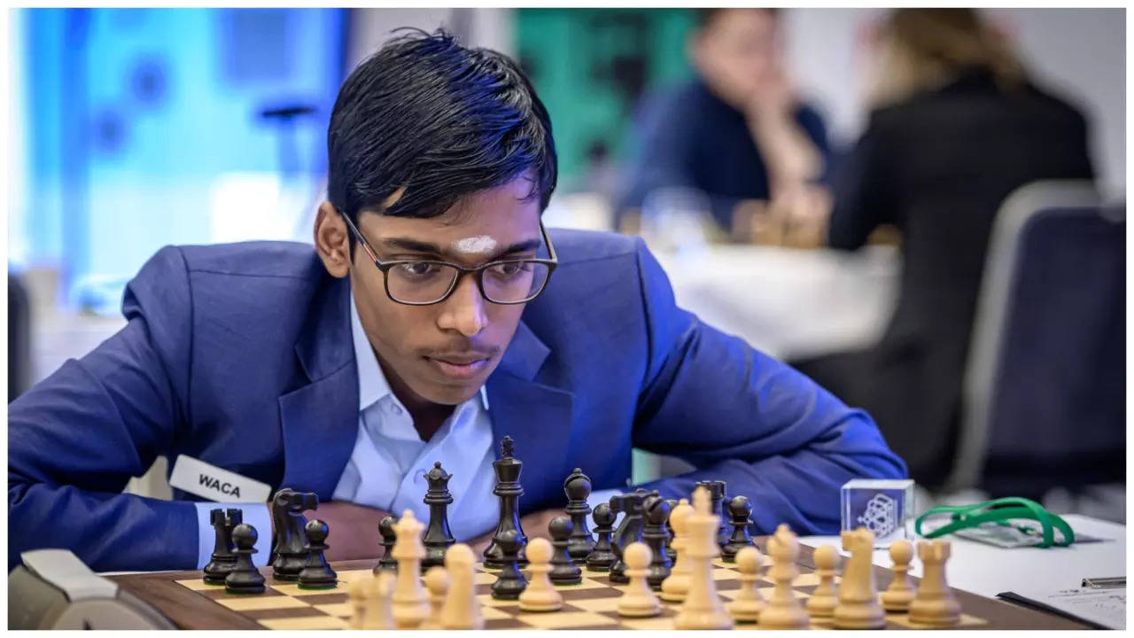 R Praggnanandhaa Commits Blunder, Loses Second Round Match In Prague ...