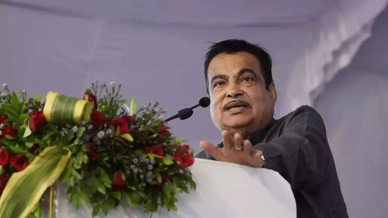 pune to aurangabad expressway permission nitin gadkari