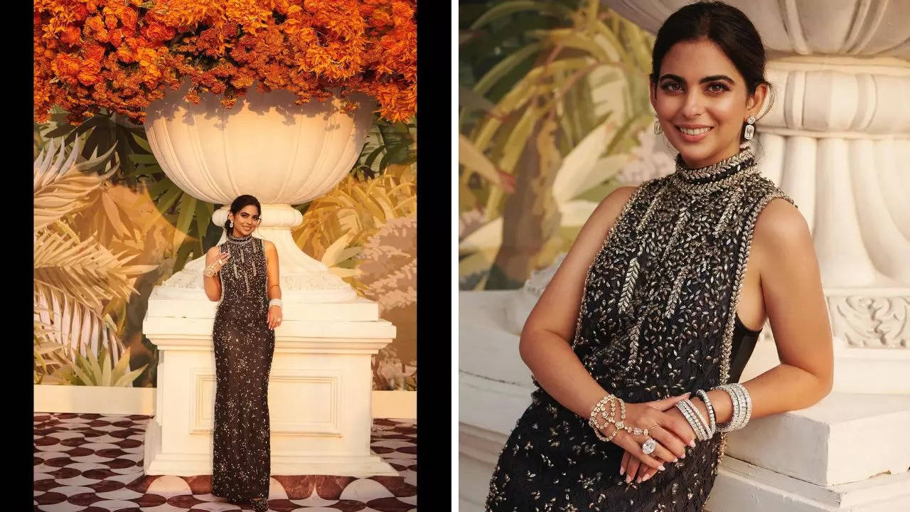 Isha Ambani Wows at Anant Ambani Radhika Merchant Pre Wedding In A Rare  Karl Lagerfeld Gown From Chanel's Spring/ Summer 2018 Haute Couture  Collection | Celeb Style News, Times Now